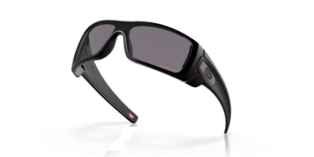Oakley OO9101 BATWOLF