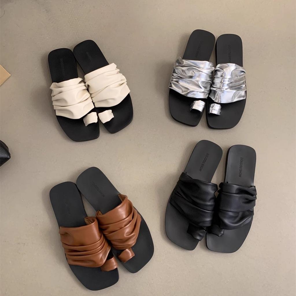 Korean set of toe one-word cool slippers female summer wear French retro fairy wind vacation half-drag flat-bottomed beach shoes