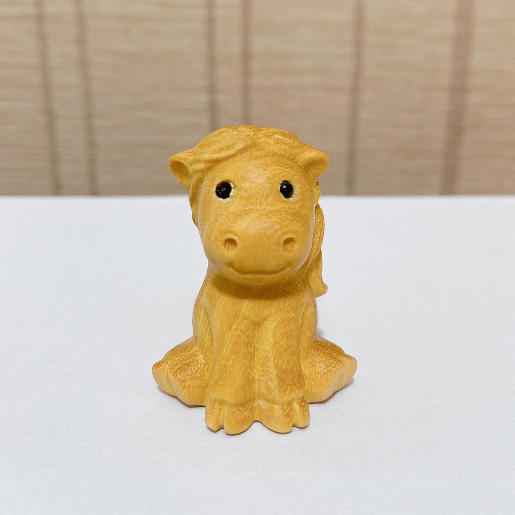 Handheld Zodiac Animal Thuja Wood Carvings: Cute Office Desk Healing Gifts