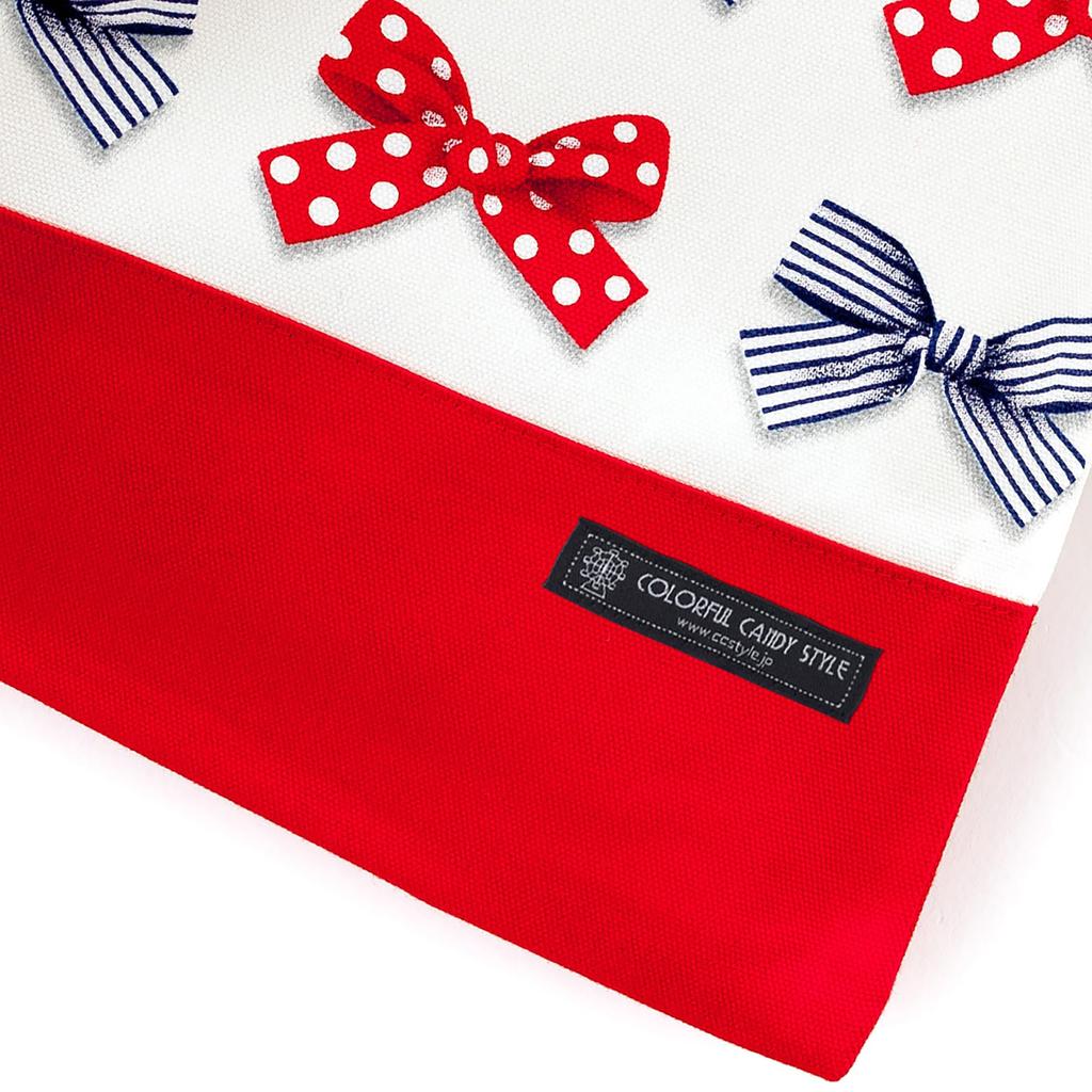 BAREVNÁ CUKROVINKOVÁ TAŠKA NA OBLEČENÍ SE ŠTÍRKAMI, VELKÁ (s jmenovkou) s klínkem na rukojeti s puntíky a pruhovanou francouzskou stuhou (Slonová kost) Sada 3 dívek