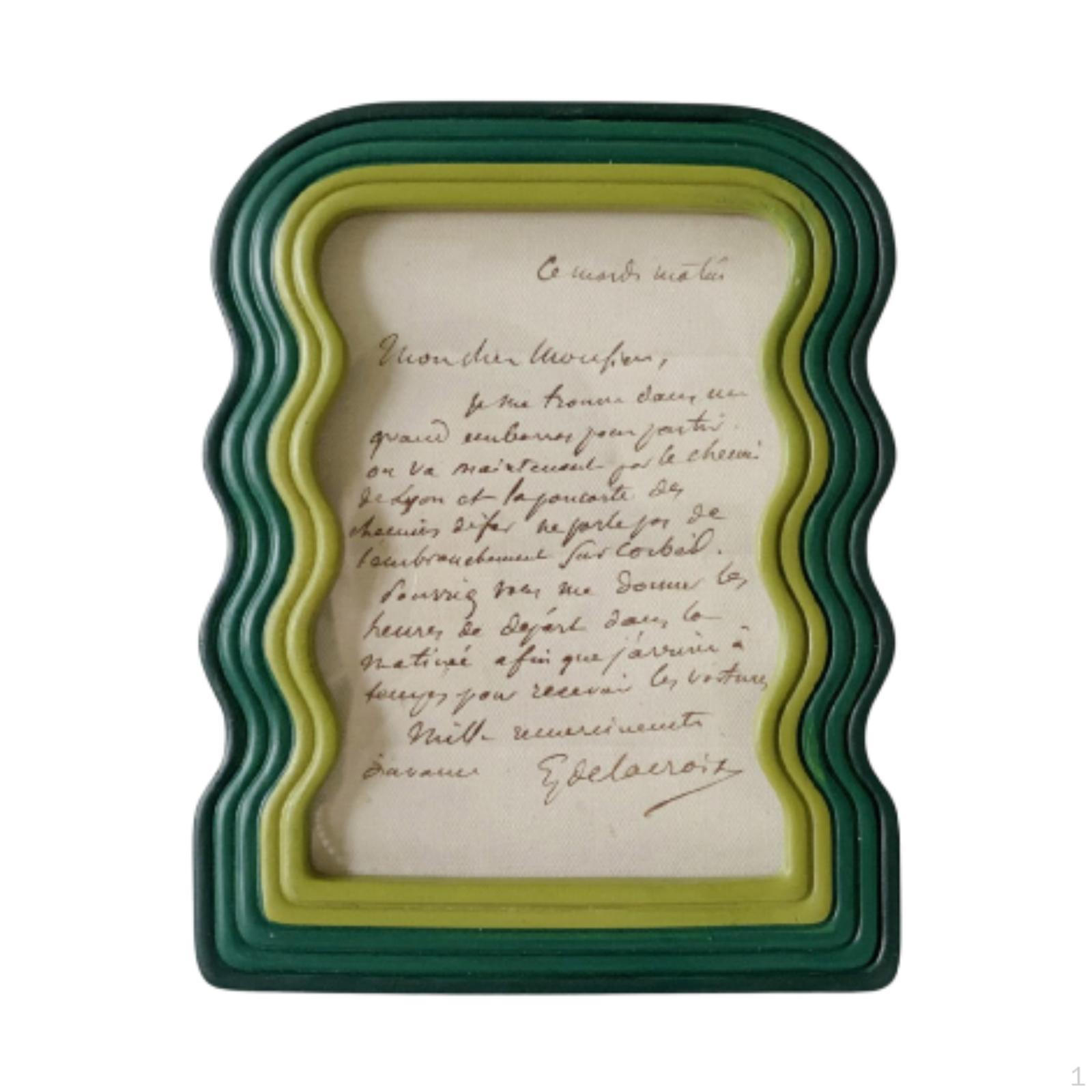 

Hanging Frame, for Displaying Memories at Home 18.3cmx23.3cm