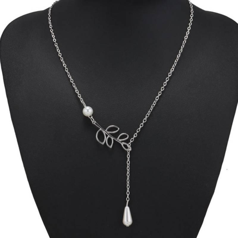 Elegant Pearl Drop Leaf Necklace In Alloy For Fashionable Women And Trendy Styles