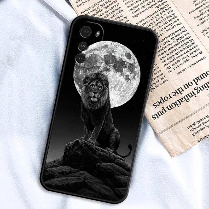 

Lion Bear Cat Cool Phone Case For Motorola G85 Edge 50 G24 G35 G14 G04 40 G72 G34 G G54 G13 G32 5G Black Motorola Moto G13