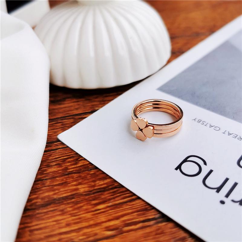 Rose Gold Plated Titanium Steel Heart Ring Set for Women - Three-Piece Index Finger Set