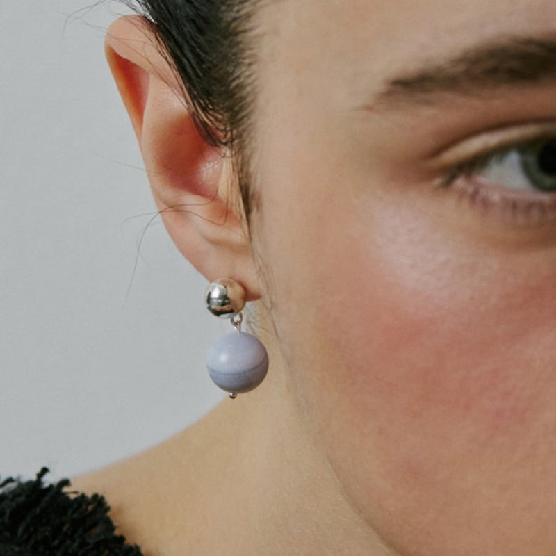 Etrive Ball Drop Earrings In Blue Agate
