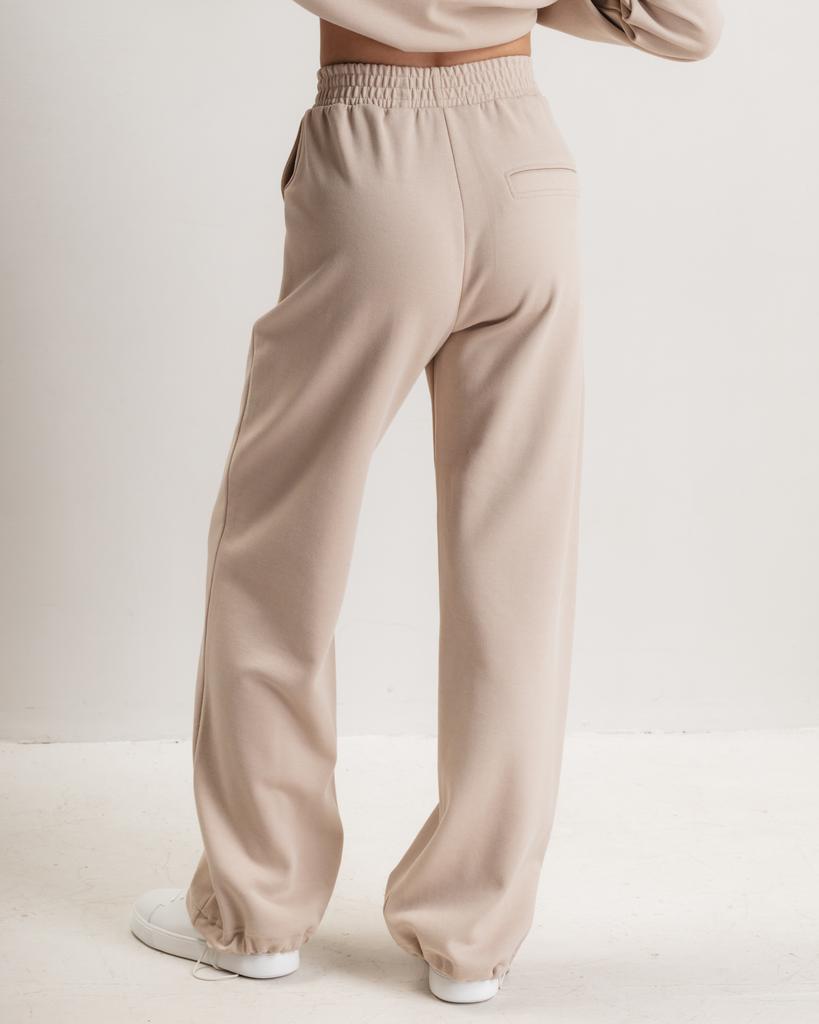 Костюм женский LK Brand 1036 M бежевый (брюки, кофта)