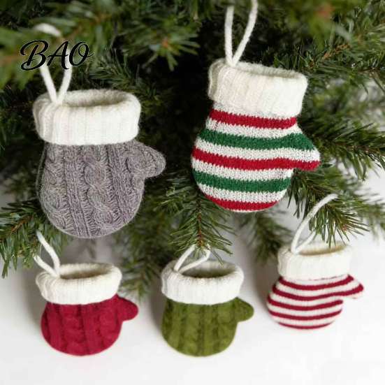 Tableware Sleeve Mini Knitted Christmas Mitten Ornaments, Xmas Glove Hanging Decor, Festive Flatware Kitchen Utensil Storage Holders, Knit Pendants