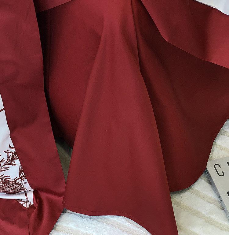 Elegant Big Red Wedding Cotton Sateen Duvet Cover Set: 100% Long-Staple Cotton, Four-Piece Bedding for Wedding Celebration.