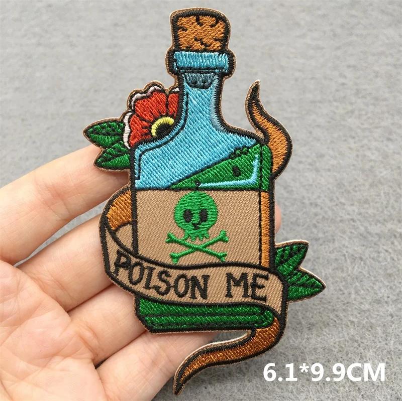 Love Nature Patch Magic Mushroom Embroidery Patches For Clothing Diy Iron-On Stickers Appliques Flowers Stripes