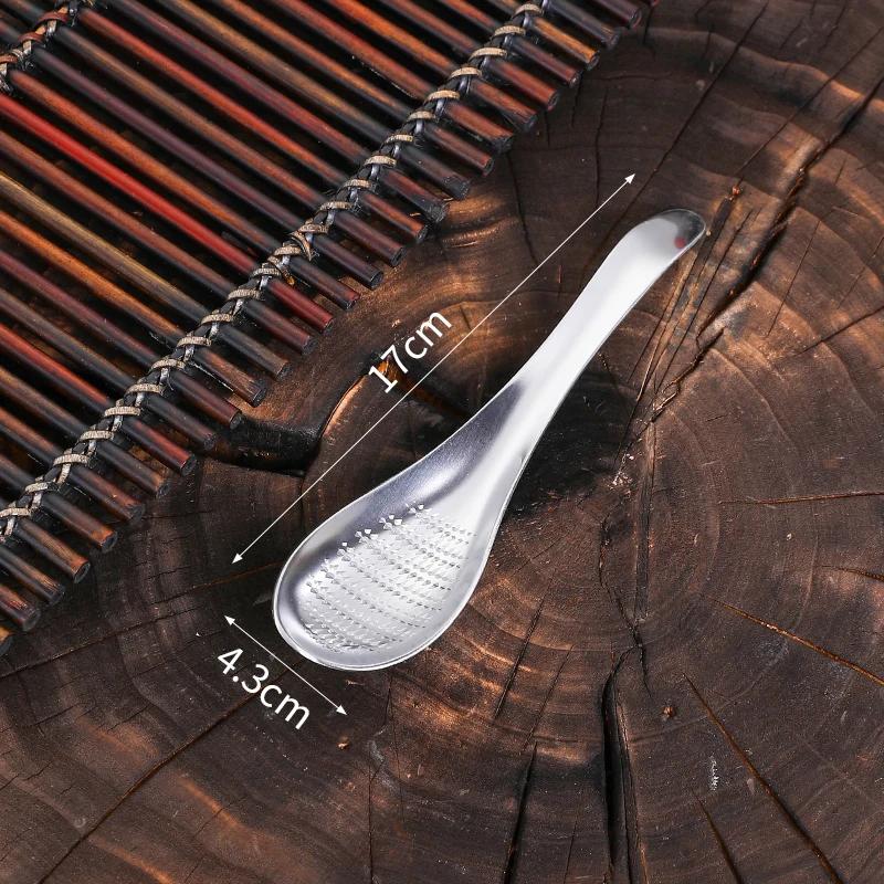 

Silver Ginger Grater Wasabi Grater Crusher Stainless Steel Garlic Grinder Kitchen Fruit Root Vegetables Ginger Grinding Tool