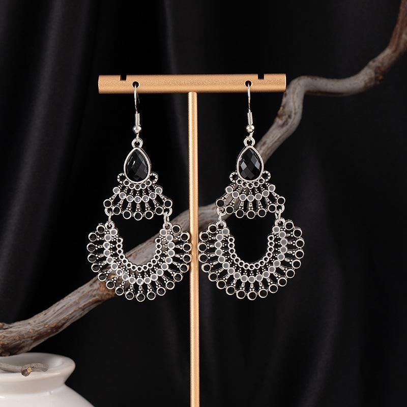 Design Sense Fashion Personality Earrings Turquoise Earrings Bohemian Creative Round Retro Niche Earrings