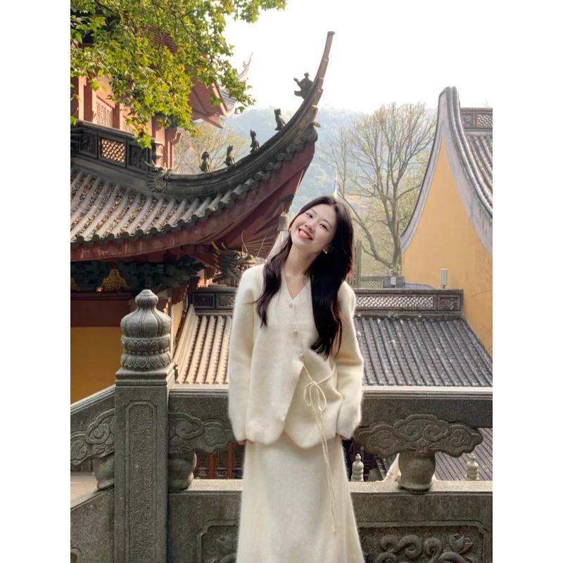 Kumikumi Gentle Suit Retro Lace-up Sweater Outwear Women's Autumn Slimming Drape Skirt Two-piece Set