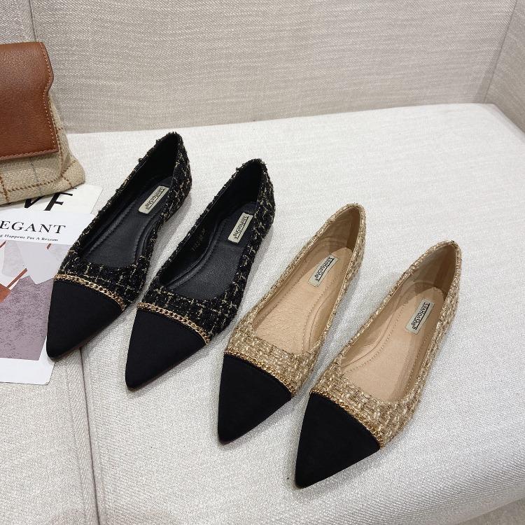 

Autumn chain color matching flat-soled single shoes women s versatile pointed head light mouth soft-soled ladyshoes 35 чорний