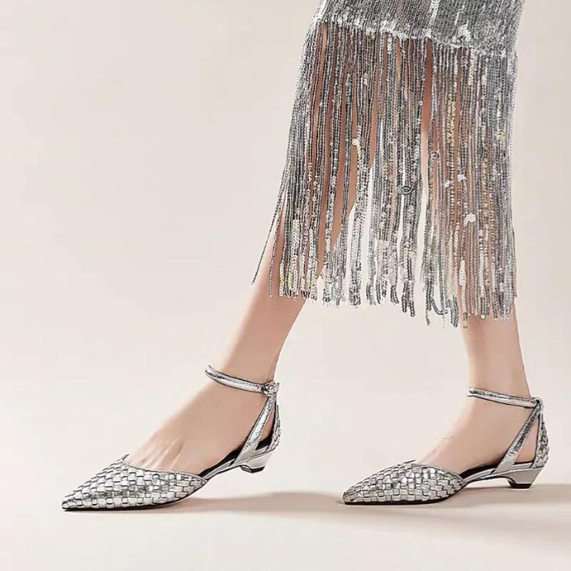 2025 Summer Female Shoes Closed Toe Women's Sandals Dress Sandals Women Cover Heel Ankle Buckle Strap Pointed Toe Shoes