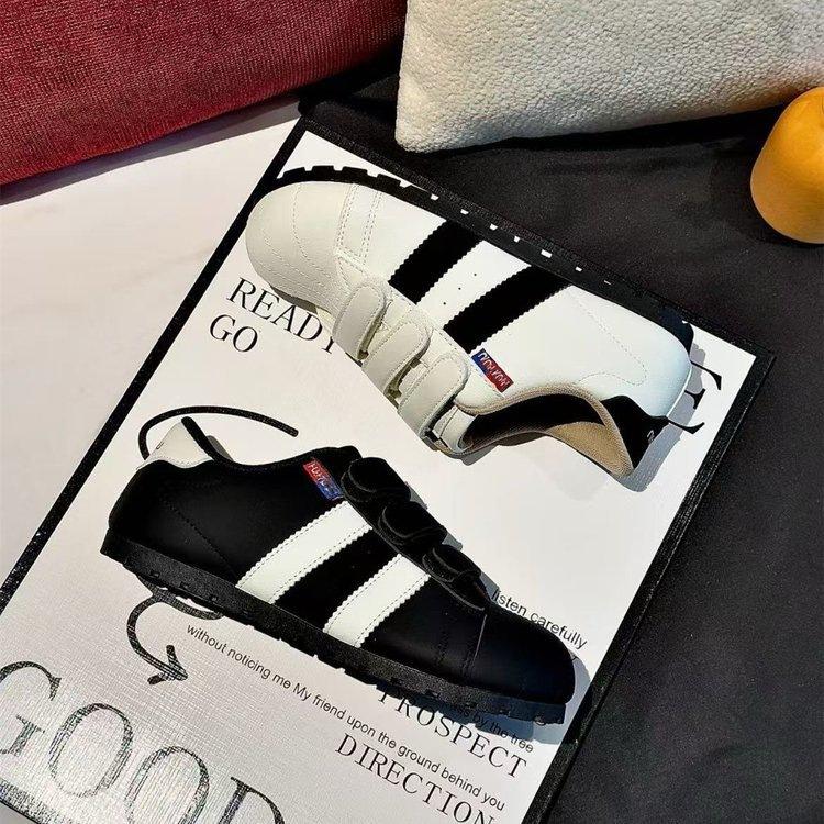 Versatile thick-soled Velcro German training shoes for women's 2025 autumn new shell head heightening sports and leisure big head shoes