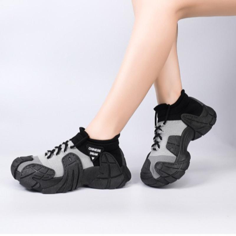 Fashion Casual Couple Sports Shoes New Fashion Men's Shoes Lightweight Sock Mouth Design Platform Sneakers Breathable Zapatillas Hombre