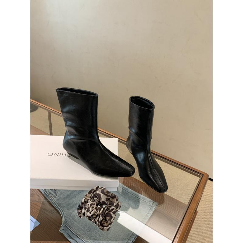Popular Small Boots Femininity 2025 Design Sense Square Head Martin Boots Thin Heel Skinny Boots Small Heel Boots