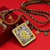 Tibetische Thangka Gelbe Jambhala Anhänger Halskette mit sechsarbigem weißen und roten Jambhala Design
