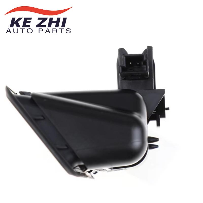 Tailgate switch trunk lid and door switch for BMW 3 Series E90, E91, E92 and E93:51247, 118158, 5124-7118-158