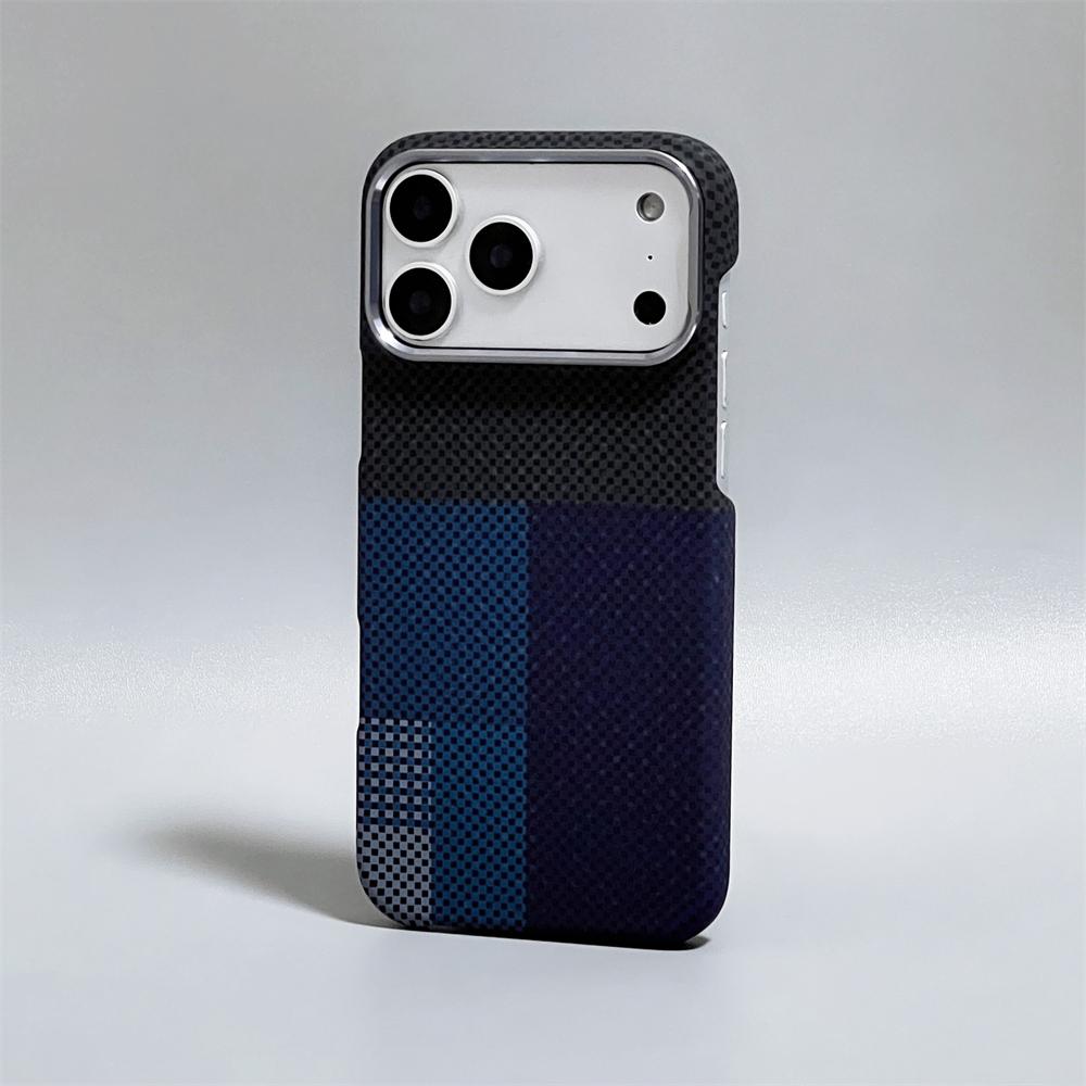 

Checkered Kevlar Magnetic Phone Case for iPhone 17 Pro Max 16 15 14 13 Carbon Fiber Pattern for Magsafe Shockproof Matte Cover iPhone 13