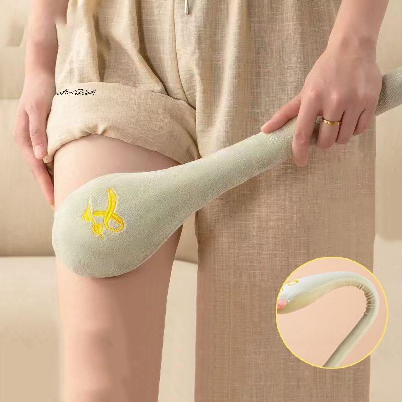 Velvet Extended Back Massage Hammer Meridian Beat Stick High Elasticity Pain Relief Slap Stick Massager for Relaxation