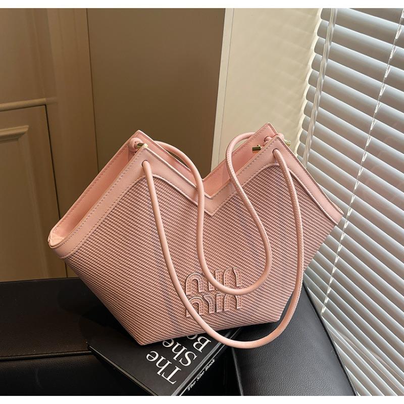 

Tote bag women s large-capacity new fashion winter versatile shoulder bag underarm bag casual commuter bag розовый