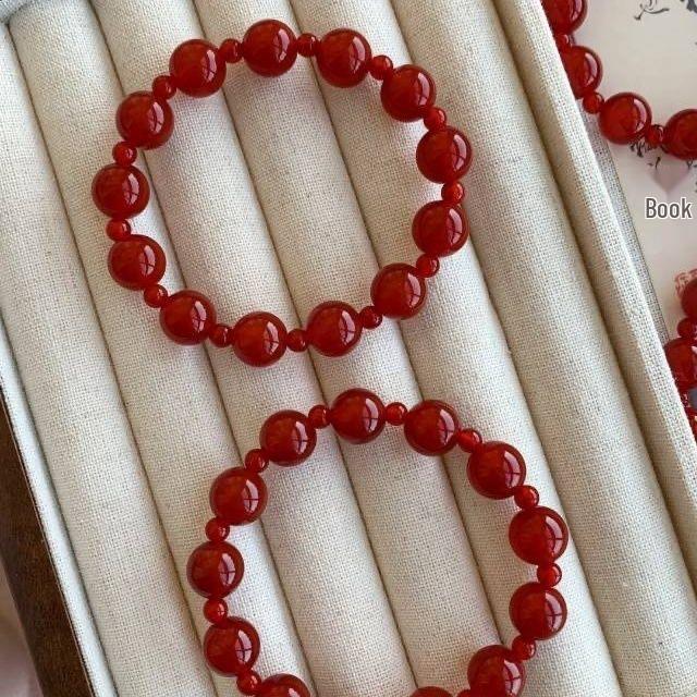 Xu Wo Yao Yan Xu Yan Zhao Lusi Style Red Agate Beaded Bracelet - Elegant, High-End, Light Luxury Design