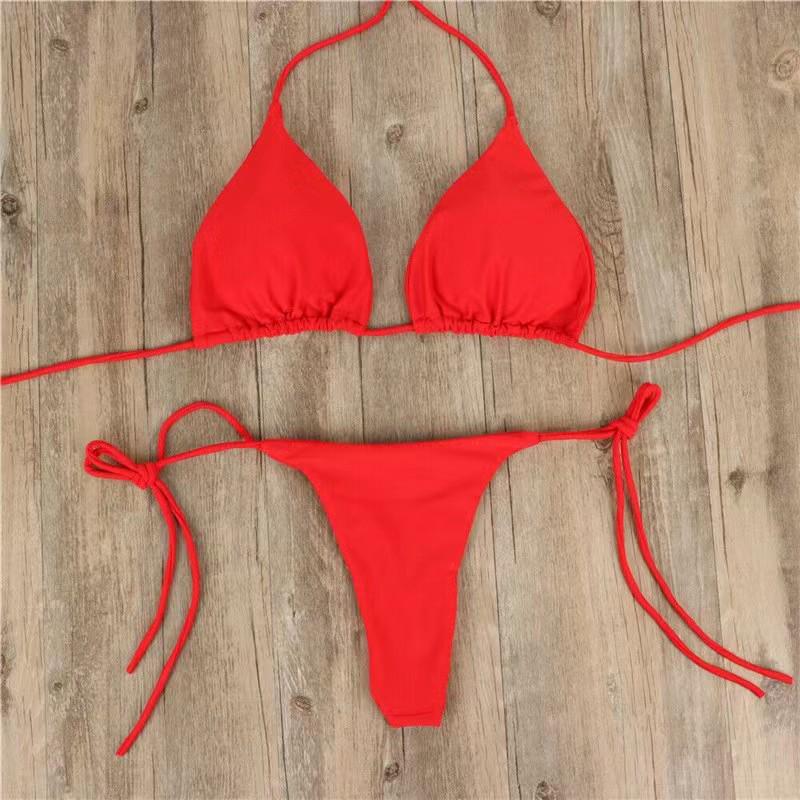 European & American Solid Color Bikini: Sexy, Adjustable, Three-Piece Swimsuit with Split Design for Women.