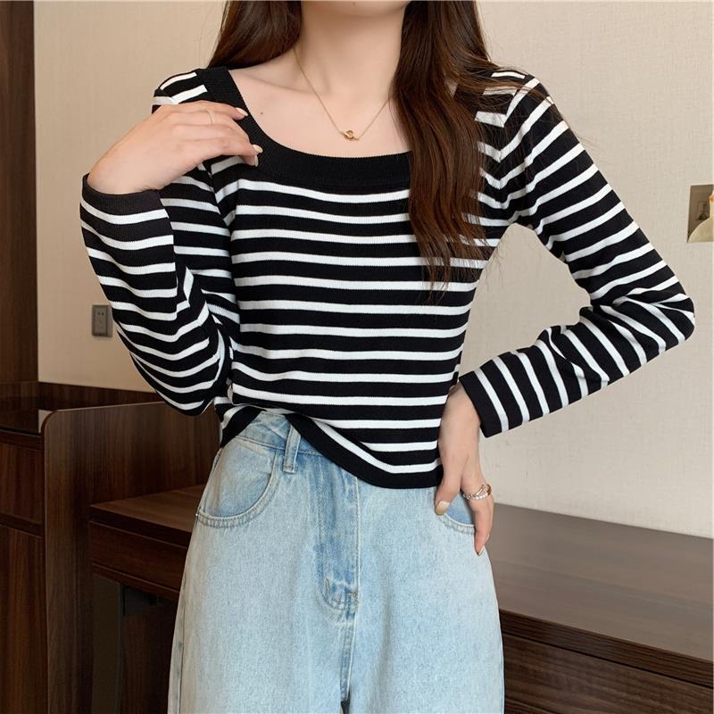 Knitted sweater women's new autumn exposed collarbone striped chic gentle long-sleeved sweater with bottoming shirt top