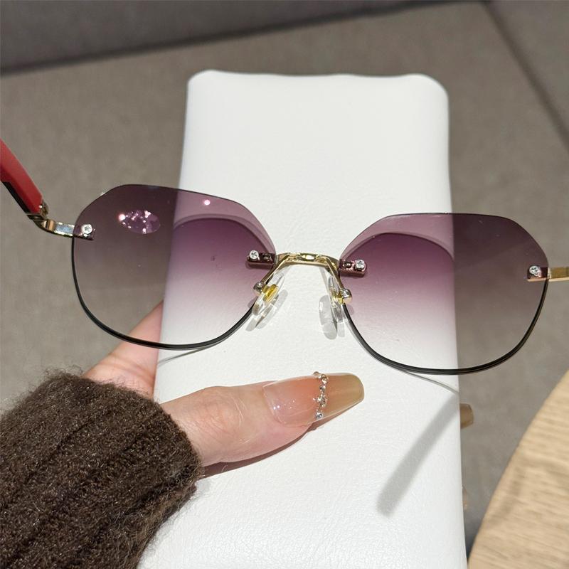 Fashion Vintage Polygonal Reading Glasses Men Trendy Metal Frame Anti Blue Light Presbyopic Eyewear Outdoor Shading Sunglasses