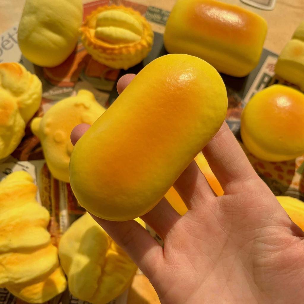 1 sztuka Symulacja Chleba Serowego Squishy, Design do Ssania Palców, Miękka Sensoryczna Zabawka do Ściskania dla Koncentracji i Codziennego Redukowania Stresu