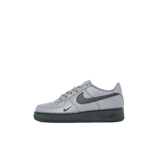 

Дитяче взуття Nike Air Force 1 низького кросівка унісекс IH4475-025 EU 36.5 армія зелений колір