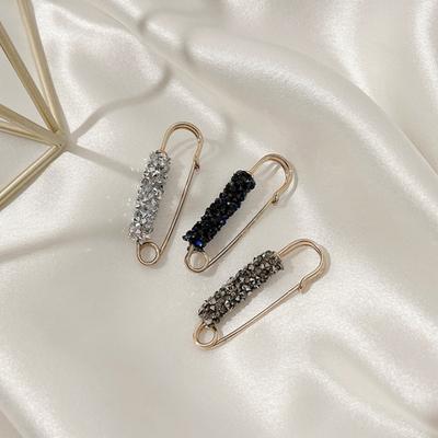 Fashion Faux Crystal Waist Buckle Fixed Strap Charm Safety Pin Brooch Sweater Cardigan Clip Jewelry Accessory