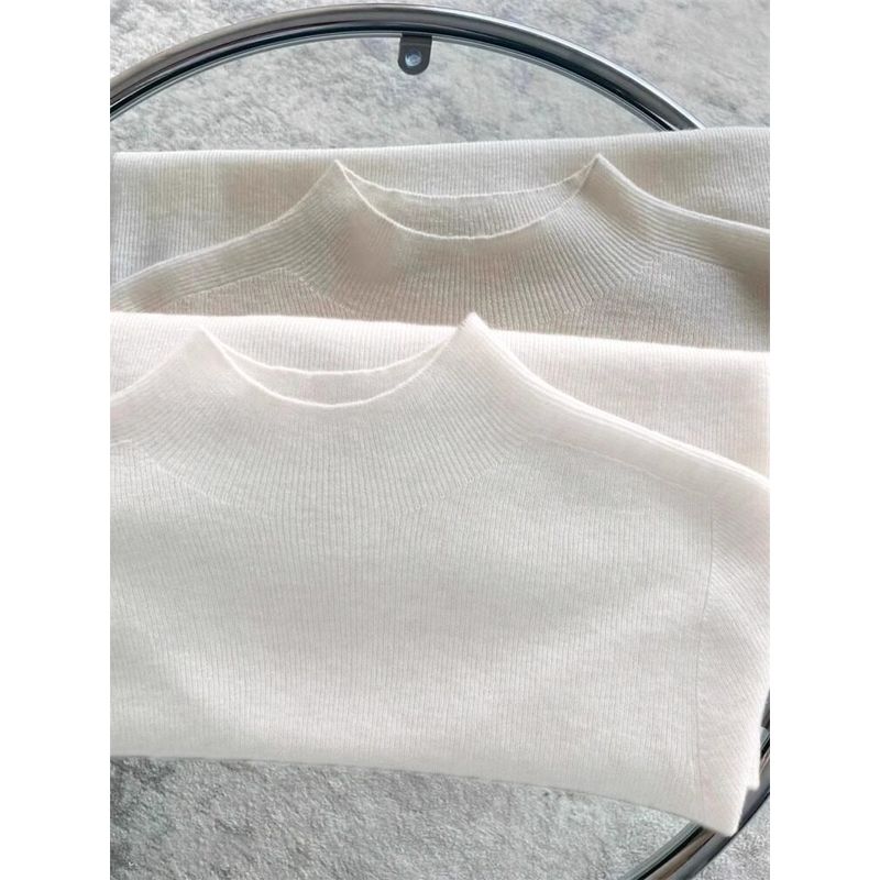 Soft and Gentle Knitted Sweater for Women, Mid-Neck Pullover, Thin Base Layer for Spring and Autumn, Half-High Collar, Age-Reducing Top