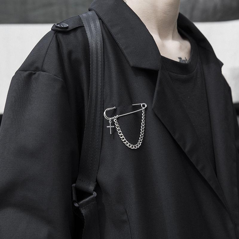 Korean Geometric Chain Pin Brooch - Trendy Unisex Metal Suit Accessory