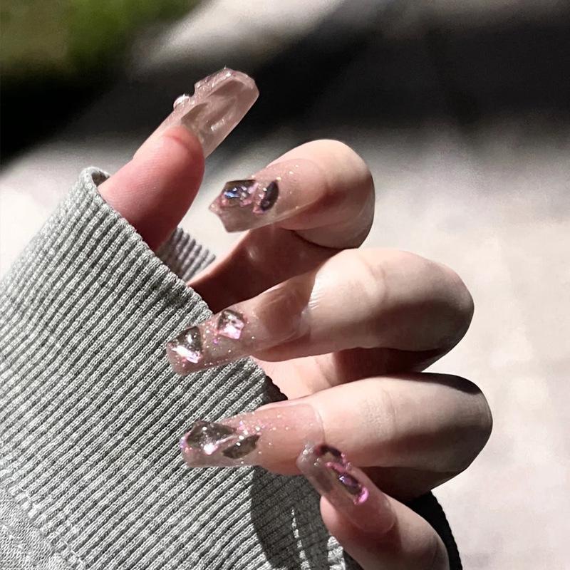 

Spring Collection: Handmade Wearable Nail Art with Jelly Glue – Long False Nails.