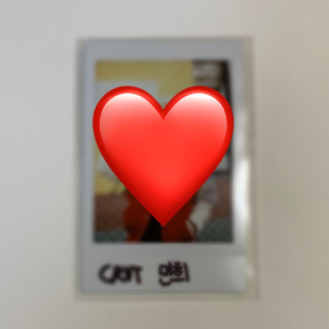 

[USED] CRAVITY Conca Autographed Polaroid Instax Mini