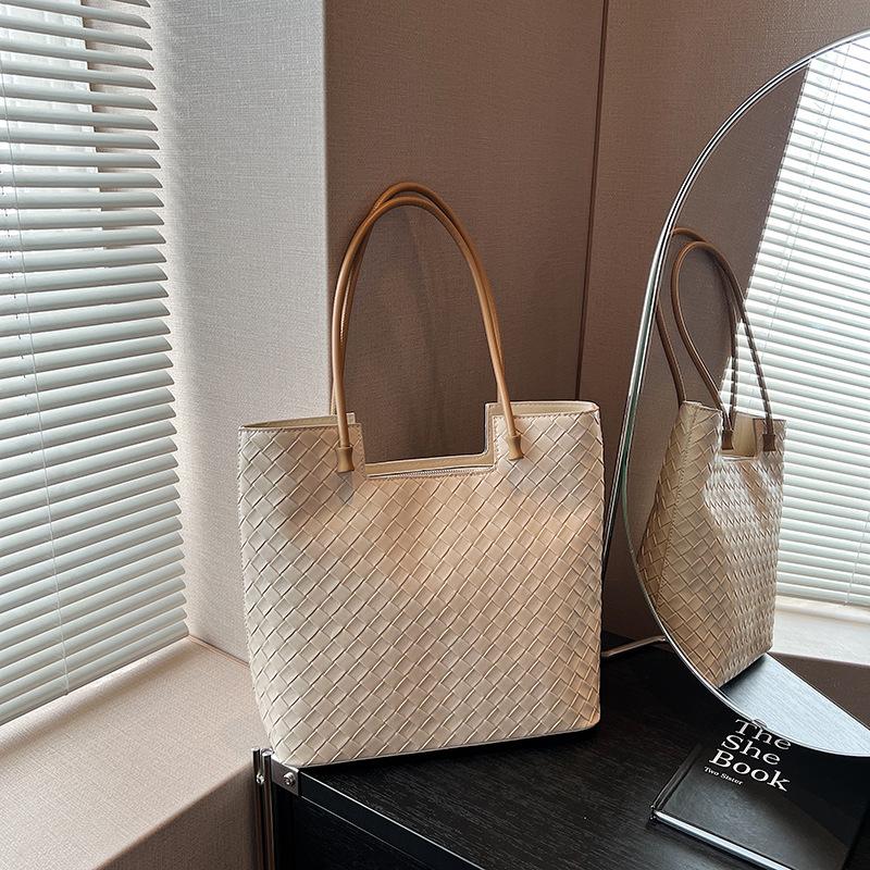 

Повседневная сумка большой вместимости женская 2024 новая модная сумка через плечо сумка для покупок для студентов колледжа сумка для занятий сумка для поездок на работу