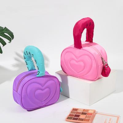 2024 Neue kreative Reise-Kulturtasche, tragbare Aufbewahrungstasche mit kontrastierenden Buchstaben, große Kapazität, Love Niche Kosmetiktasche
