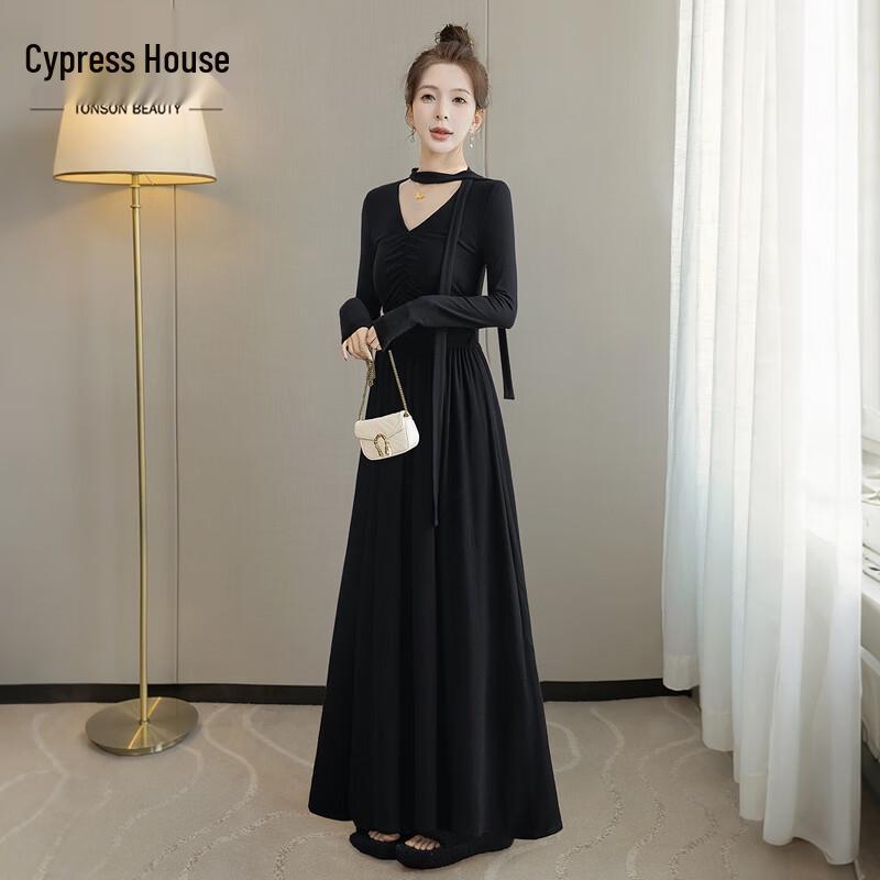 

Sibaishe V-Neck Pleated A-Line Black Dress S