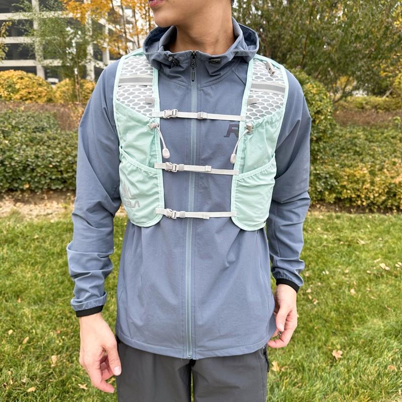 Ultra-Light Breathable Hydration Vest Cycling Hiking Outdoor Sports Water Bottle Backpack