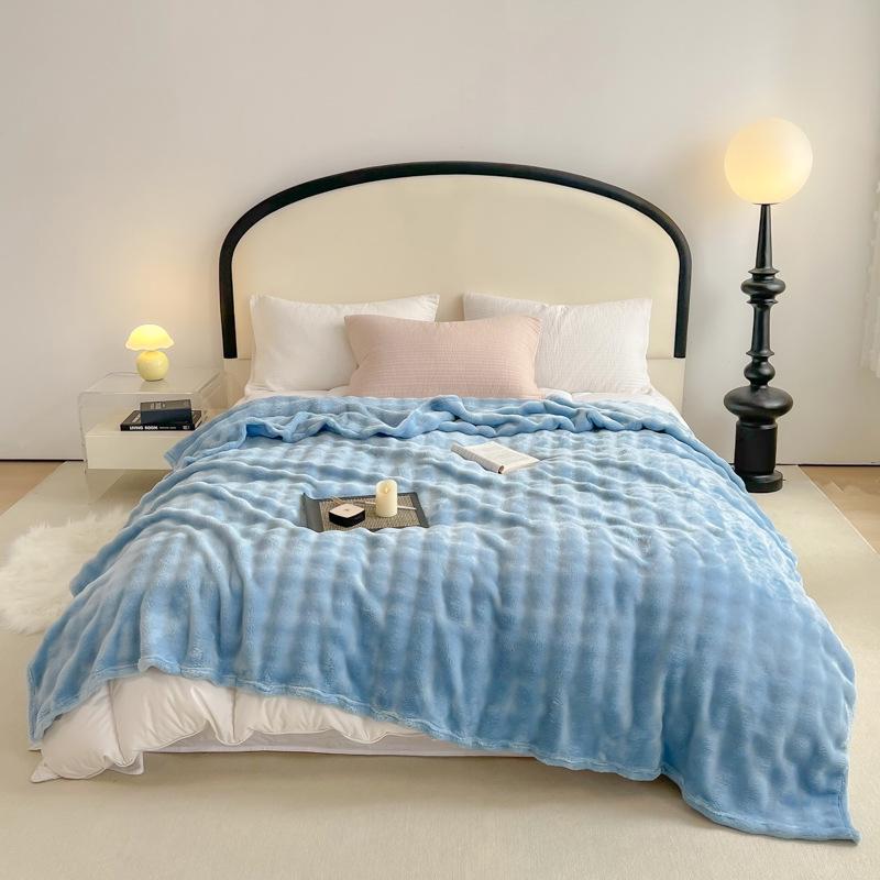Luxurious Heavyweight Rabbit Fur Plush Blanket - Coral Fleece for Bed, Sofa, or Nap; Perfect for Winter.