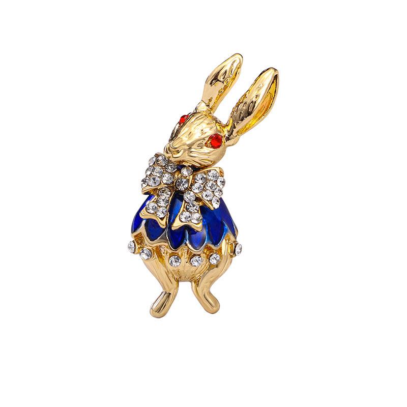 Fashion Cute Bunny Brooch Summer Clothes with Accessories High Sense Light Luxury Exquisite Animal Rabbit Corsage Woman