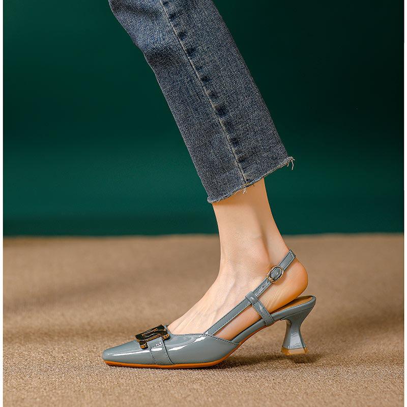 Square head rear empty single shoes middle heel 2025 new summer one-word buckle with high heels retro temperament bag head sandals