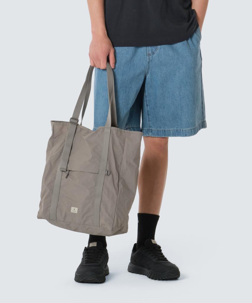 Snowpeak Apparel Pro Light Lightweight Packable Shopper Bag 20L (S26Muttb75) Vintage Gray