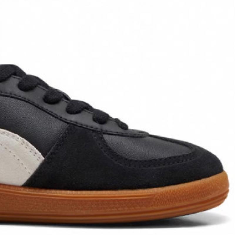 Puma Black Leather Sneakers 396464 03