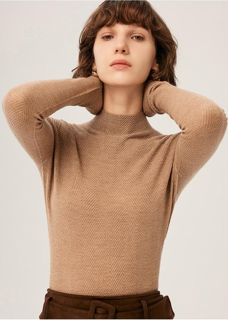 Women's Slim-Fit Long-Sleeve High-Collar Fine-Spun 100% Wool Base Layer Top
