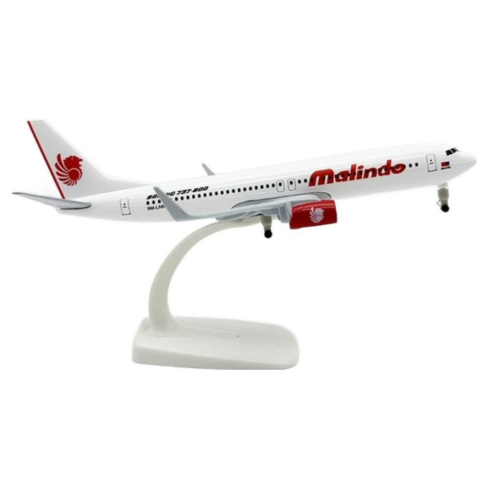 Модель самолета Boeing 737 Malindo Air, литая, 20 см