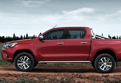 Garniture de fenêtre (4 pièces, acier inoxydable) pour Toyota Hilux 2015-