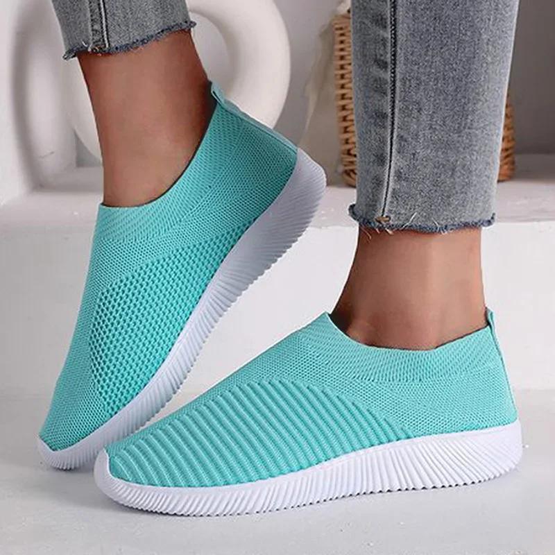 Fashion 2024 New Fashion Casual Shoes Women's Sneakers Walking Soft Women Sneakers Slip On Plus Size Ladies Vulcanize Shoes Shoes Women